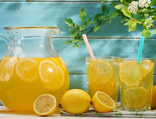 Bonelli Tatlarının Yanında Sağlıklı Bir Limonata Tarifi!